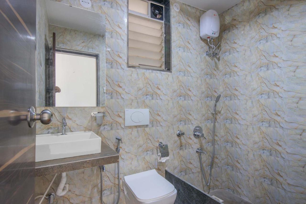 Stayvista'S Vine & Splash - Riverside Villa With An Infinity Pool And Indoor Games Карджат Экстерьер фото